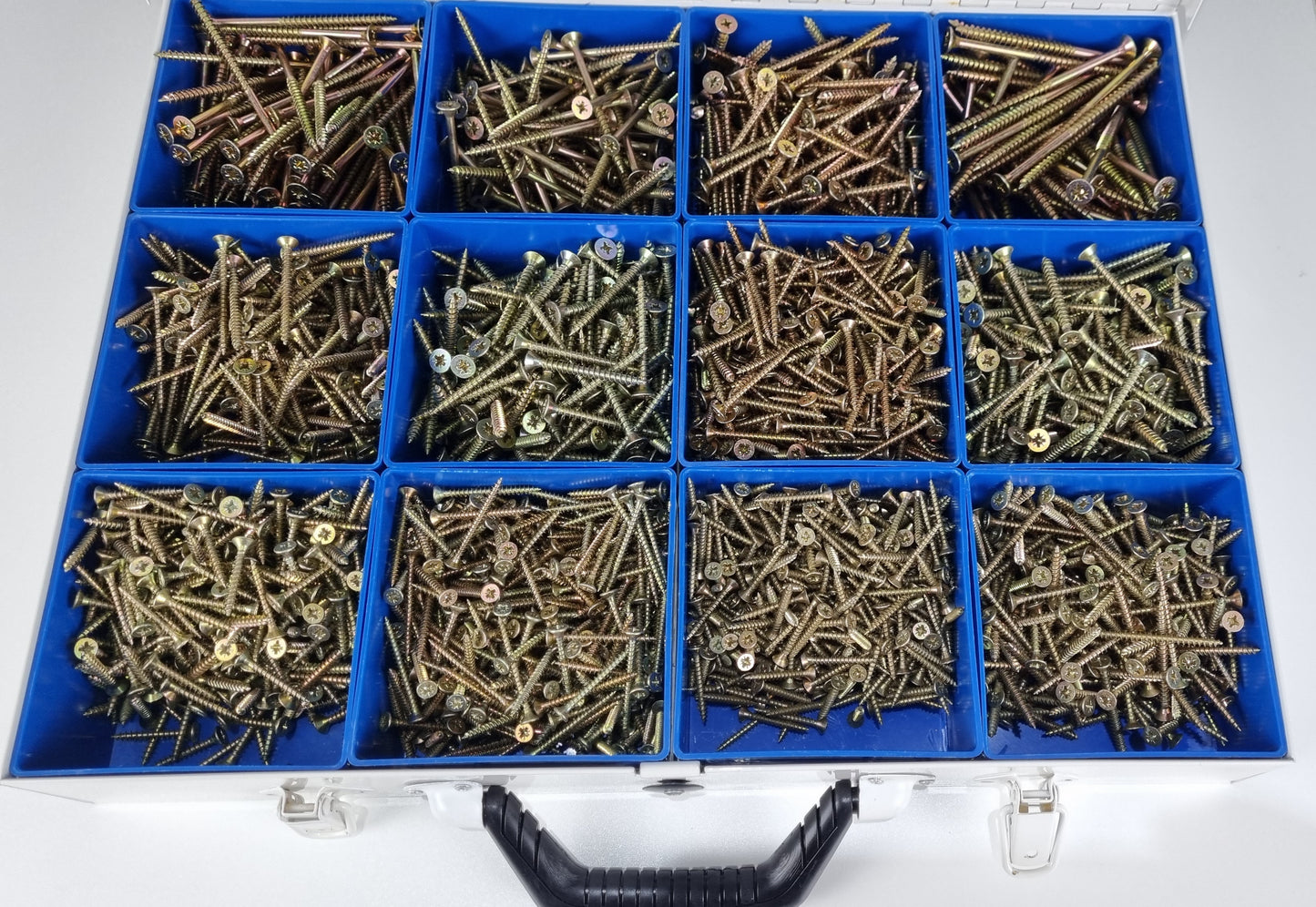 Screw kit 3400 pcs short woodscrews