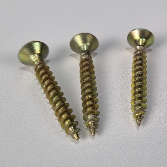 200 of 4X30mm (8g) Wood Screw